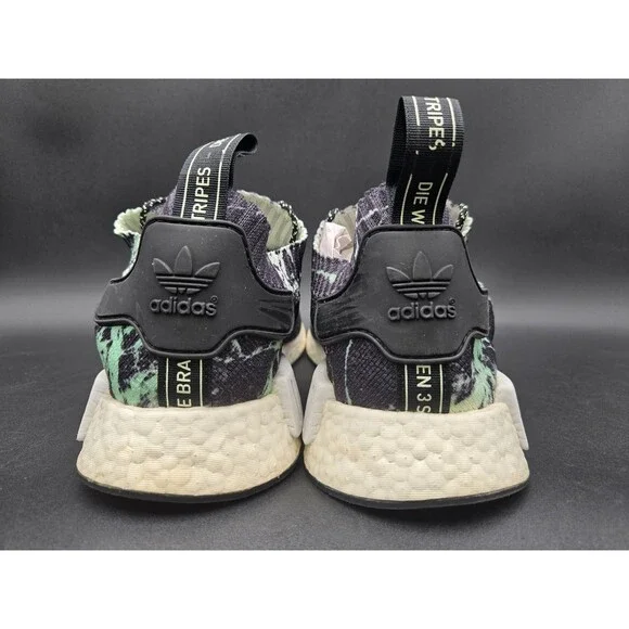 Adidas NMD R1 STLT Primeknit Shoes Mens Size 12 Black Green  display picture 1